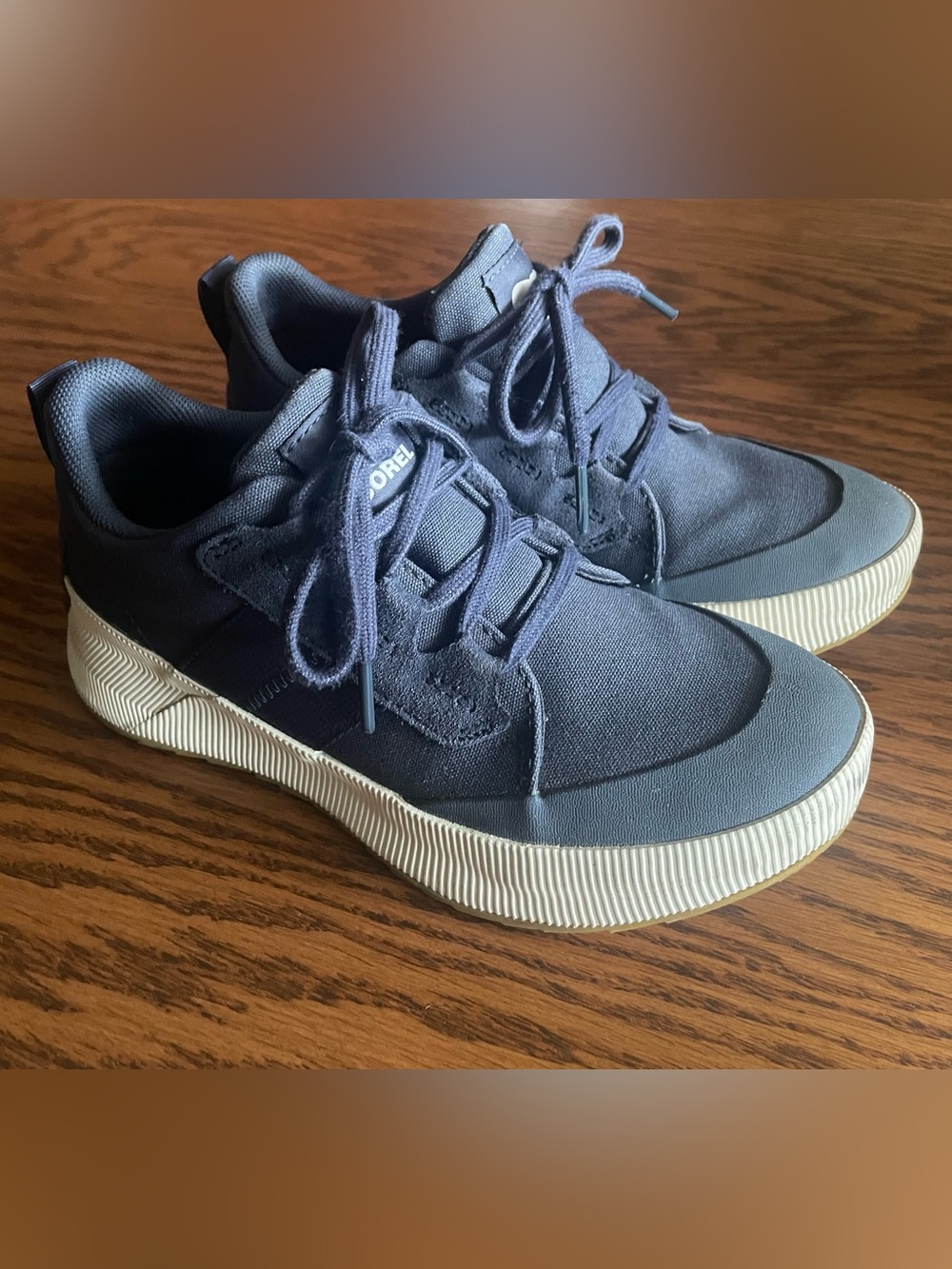 Sorel Out N About Navy Blue Canvas Waterproof Sneakers Size 6